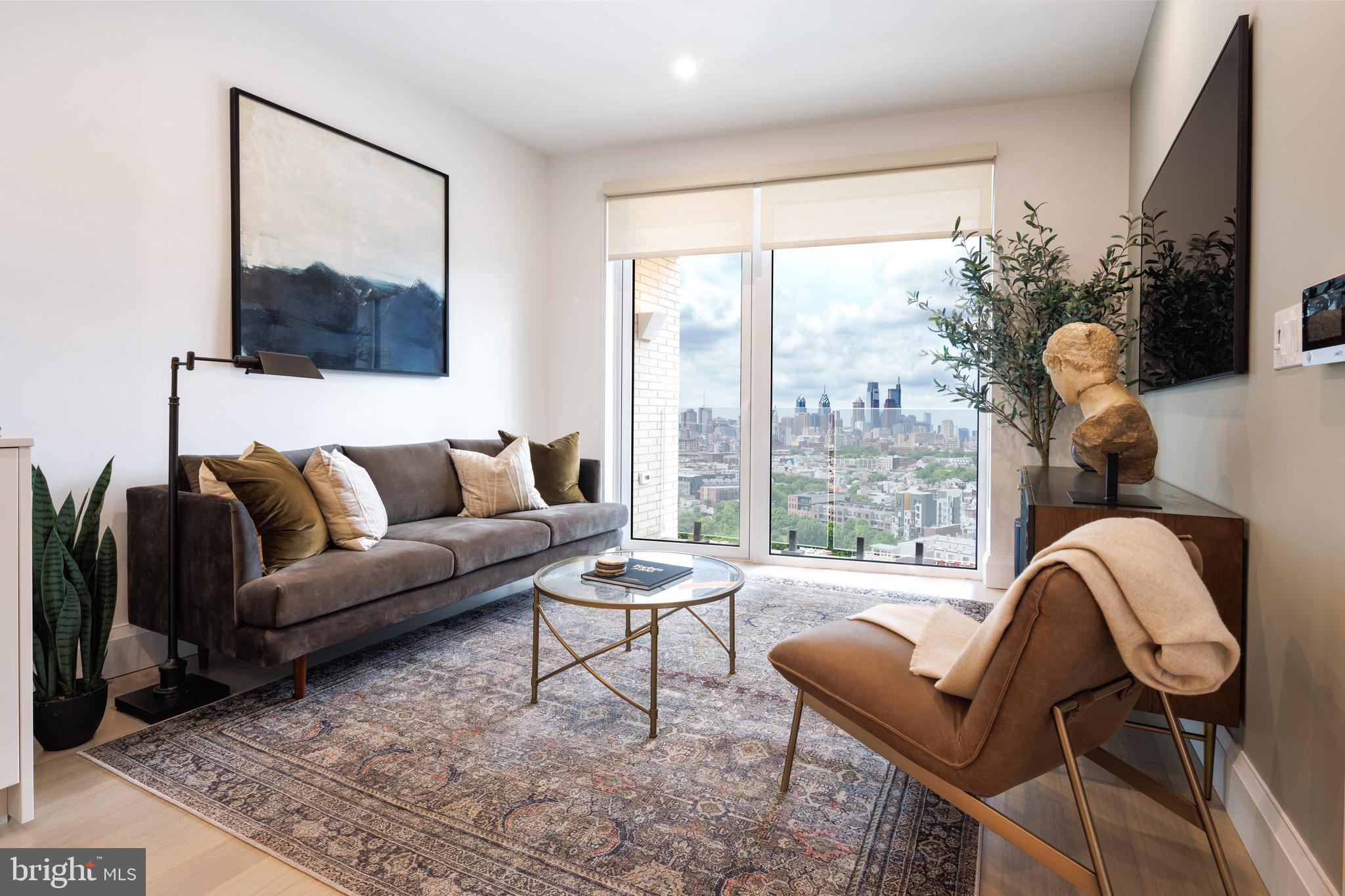 1099 GERMANTOWN AVE AH