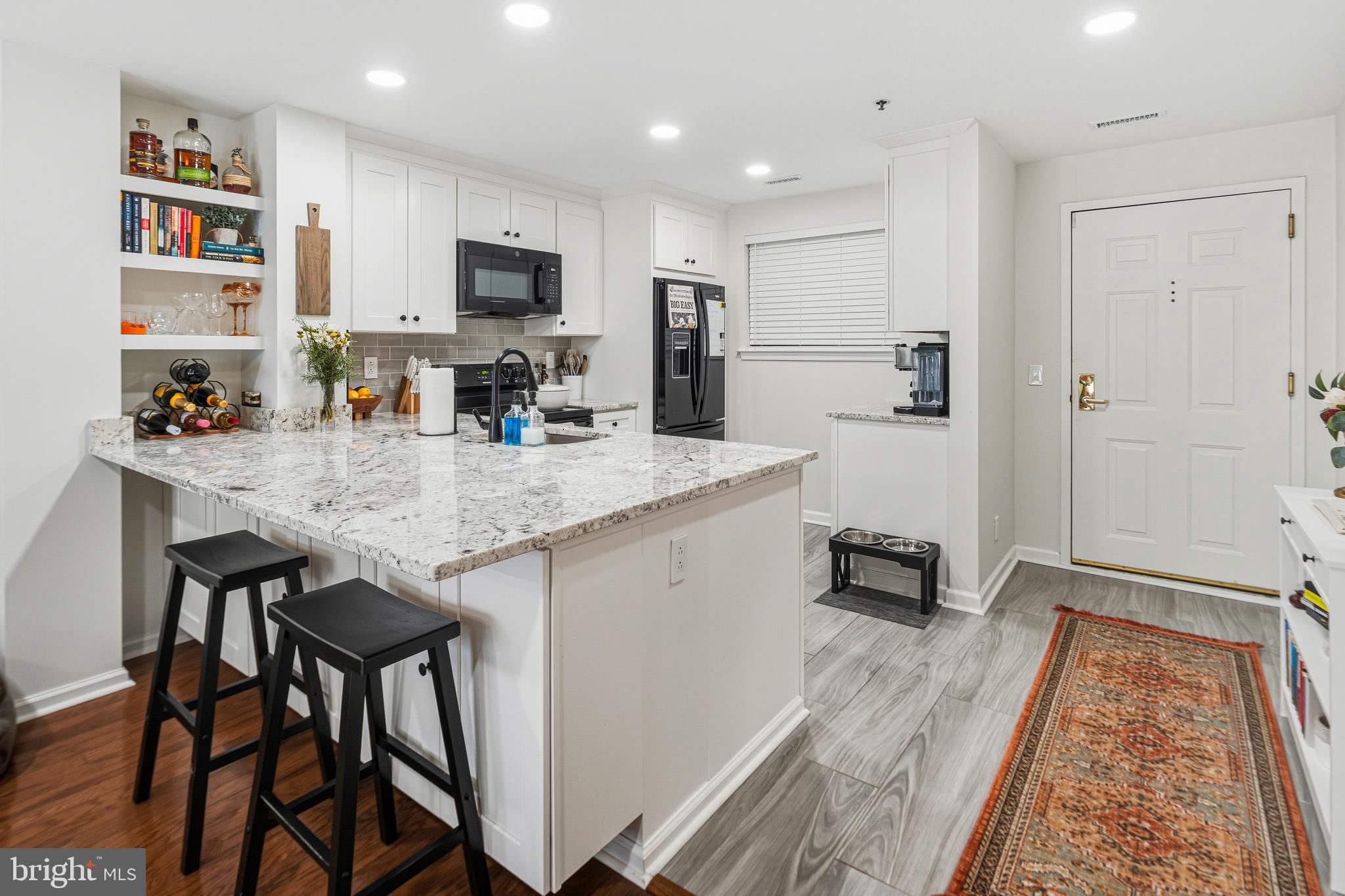 2 LEVERINGTON AVENUE 20