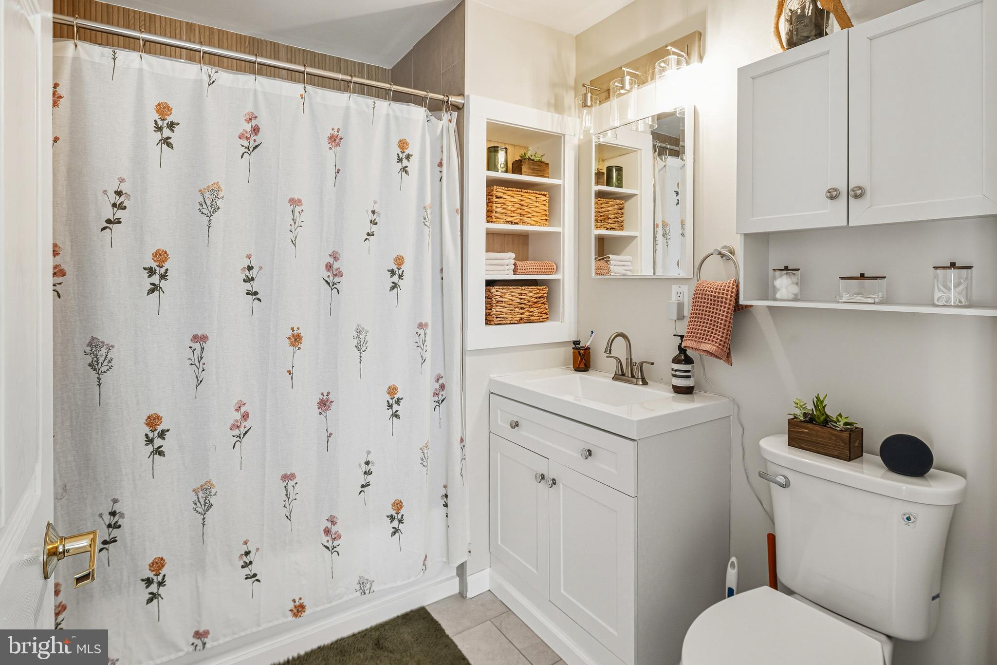 2 LEVERINGTON AVENUE 20