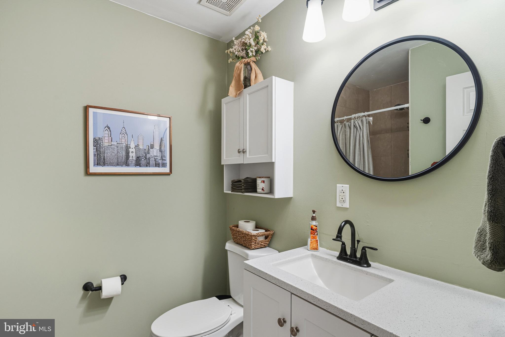 2 LEVERINGTON AVENUE 20