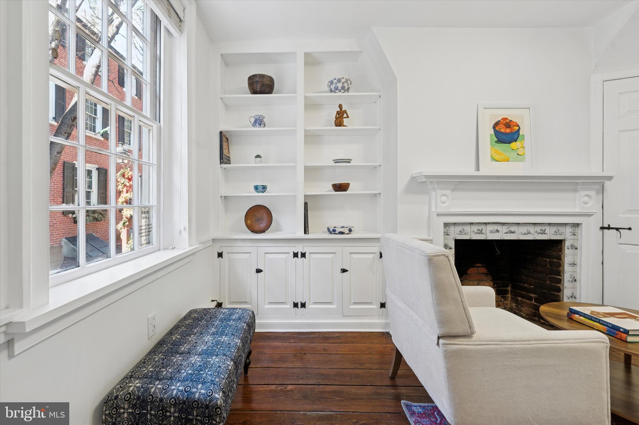 309 S AMERICAN STREET