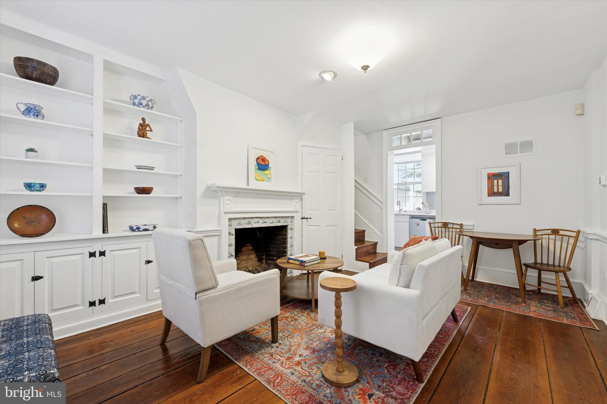 309 S AMERICAN STREET