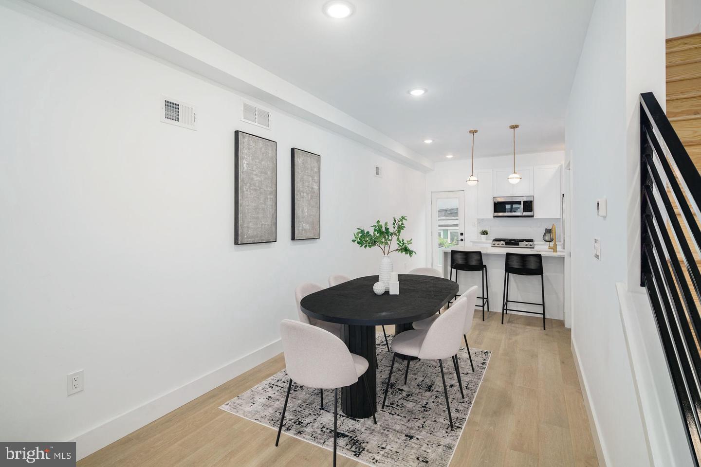 3957 WYALUSING AVENUE