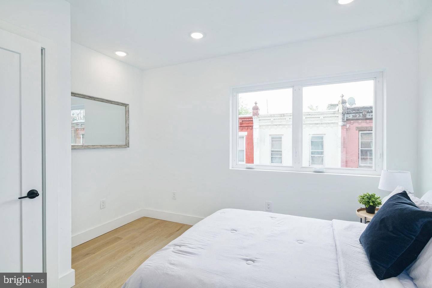 3957 WYALUSING AVENUE