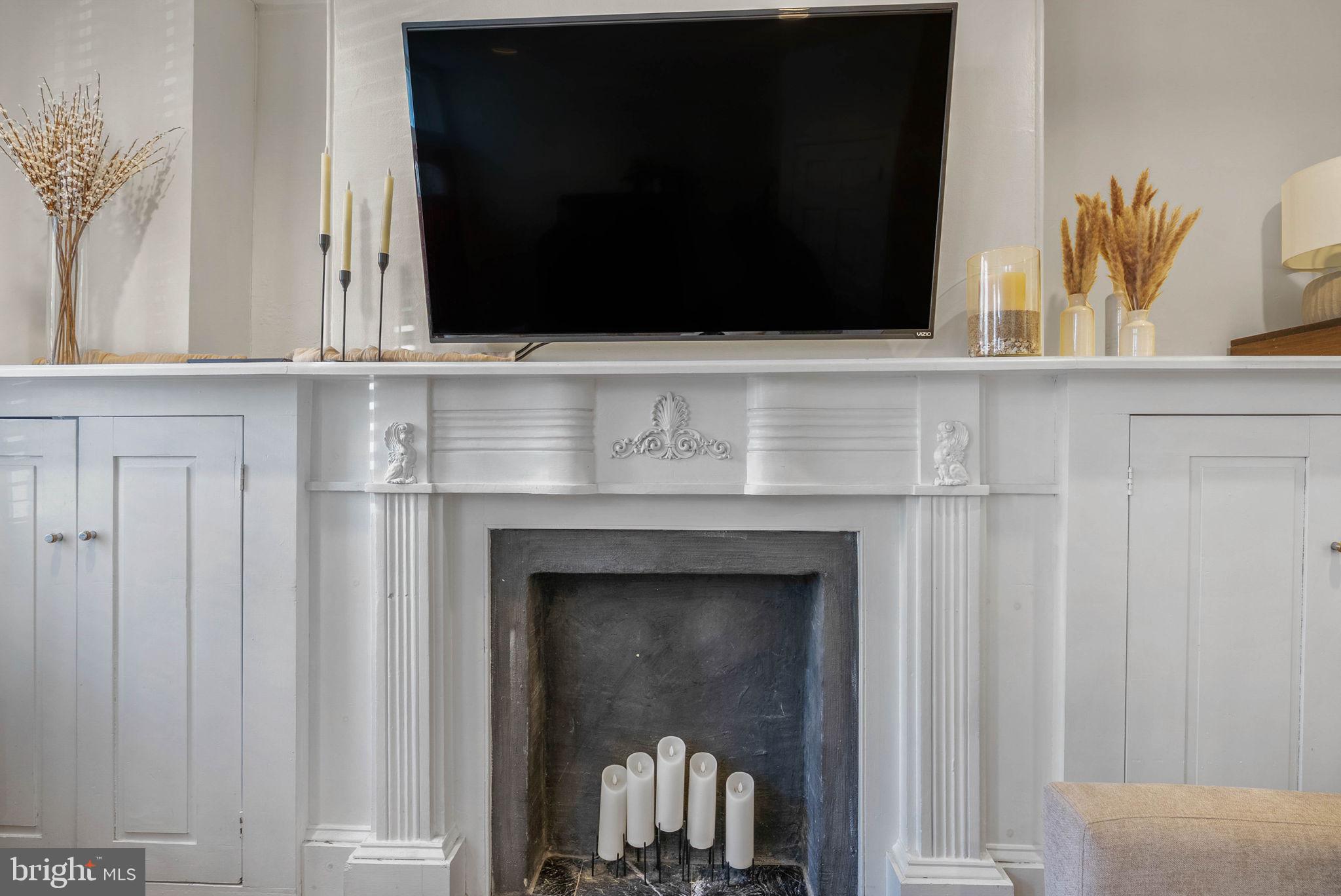 1021 N LAWRENCE STREET