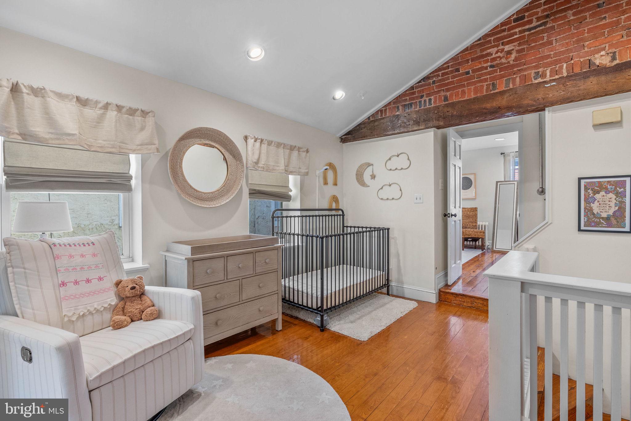 1021 N LAWRENCE STREET