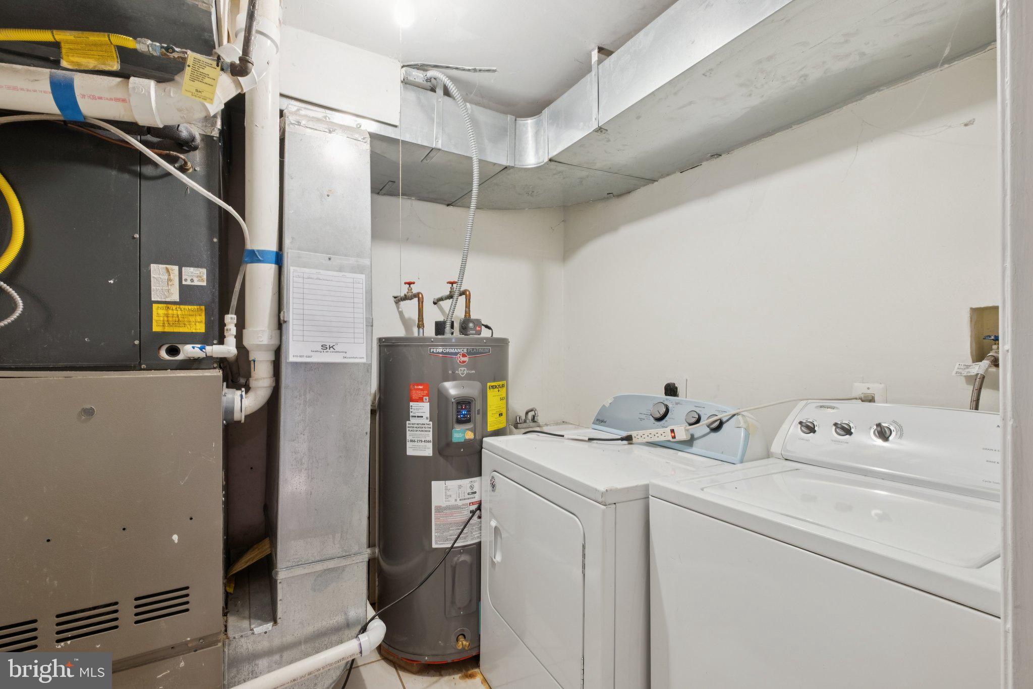 2435 CHRISTIAN STREET