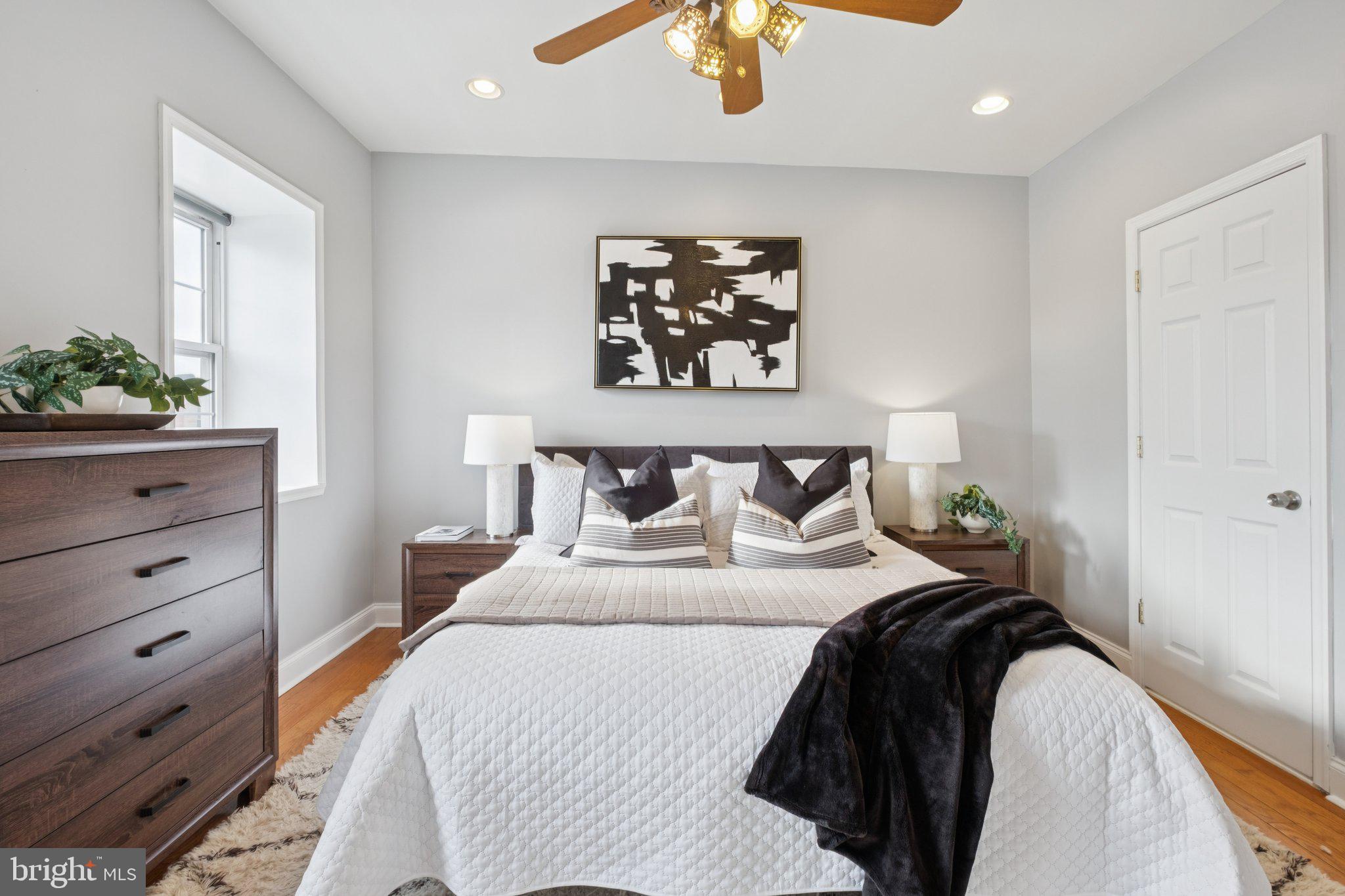 2435 CHRISTIAN STREET