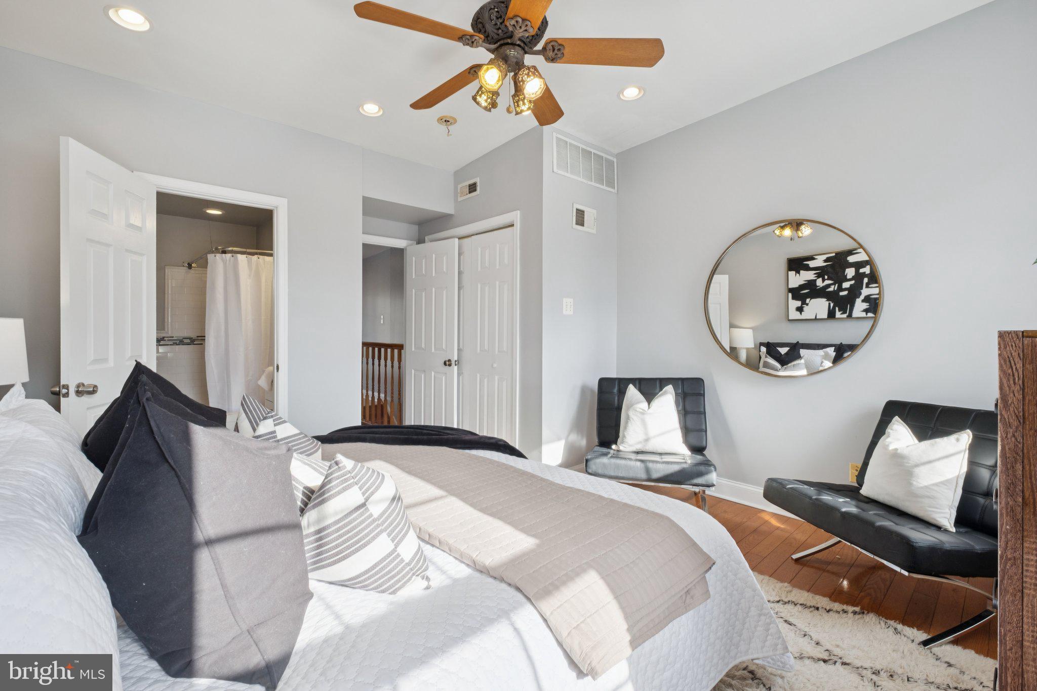 2435 CHRISTIAN STREET