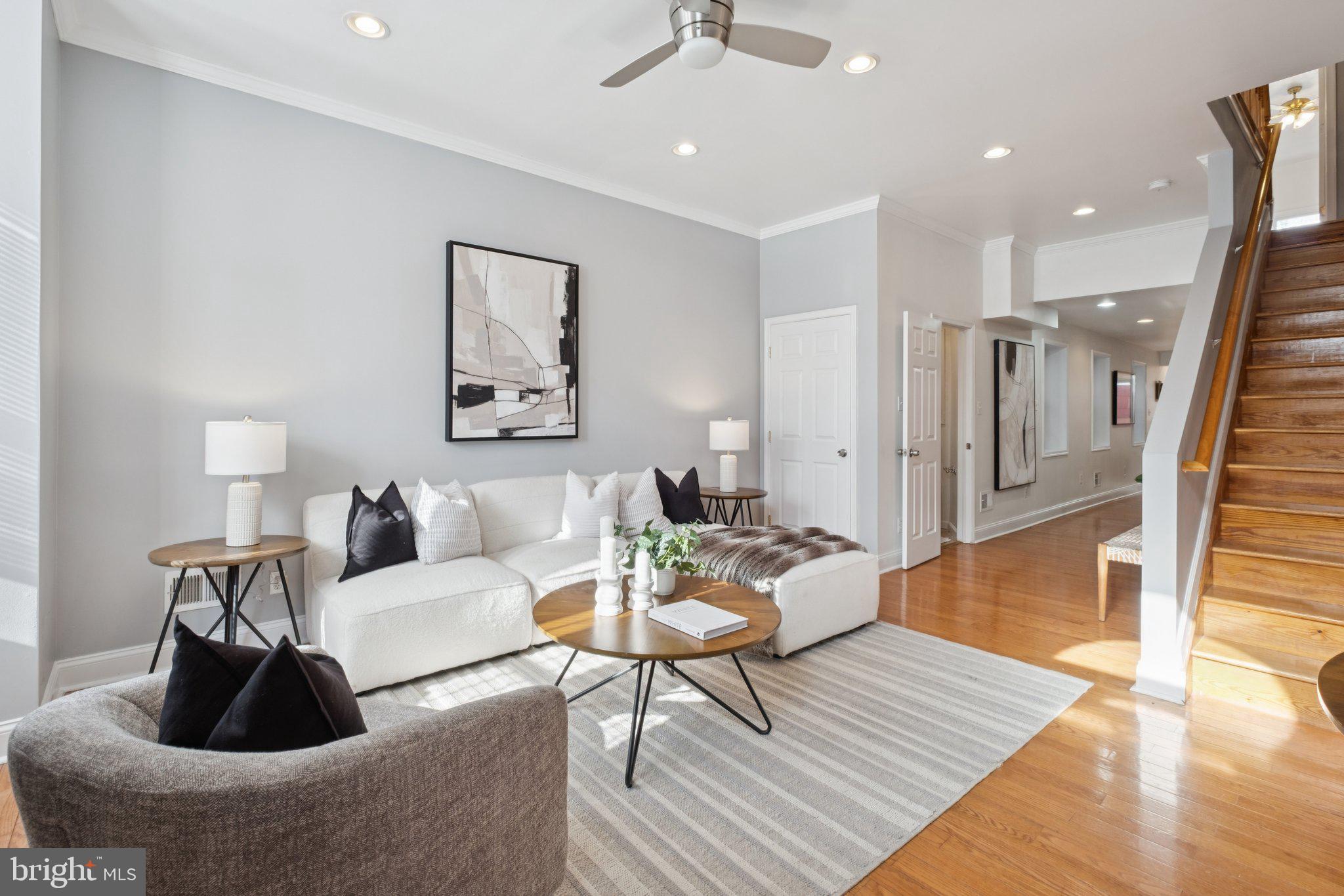 2435 CHRISTIAN STREET