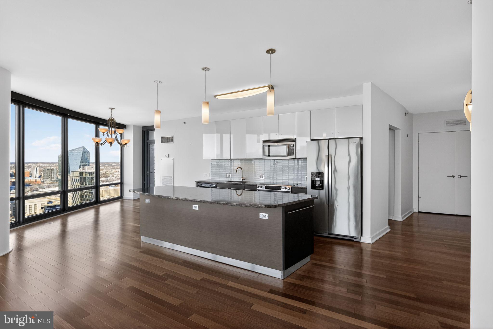 2101 MARKET STREET 3103