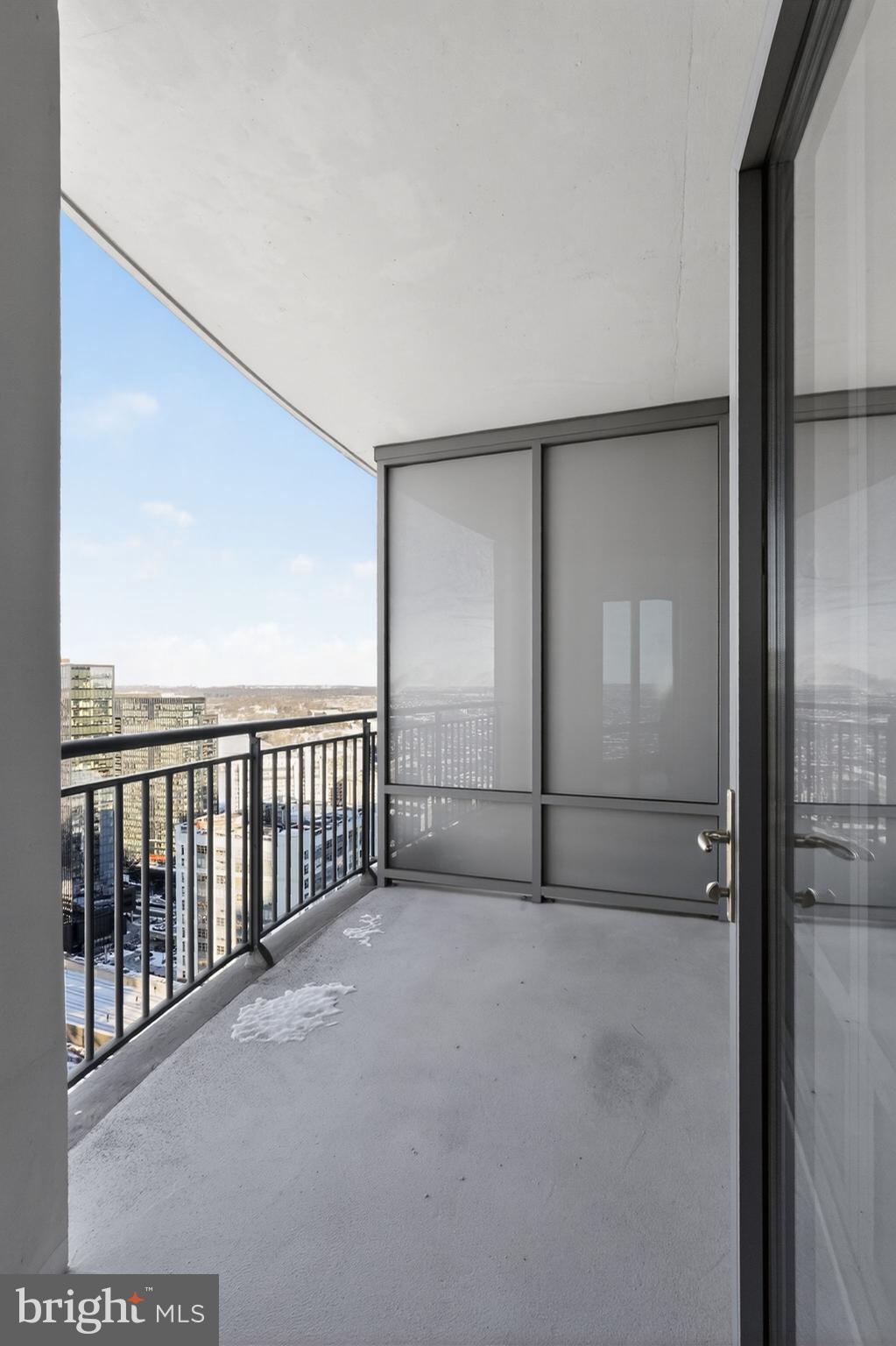 2101 MARKET STREET 3103