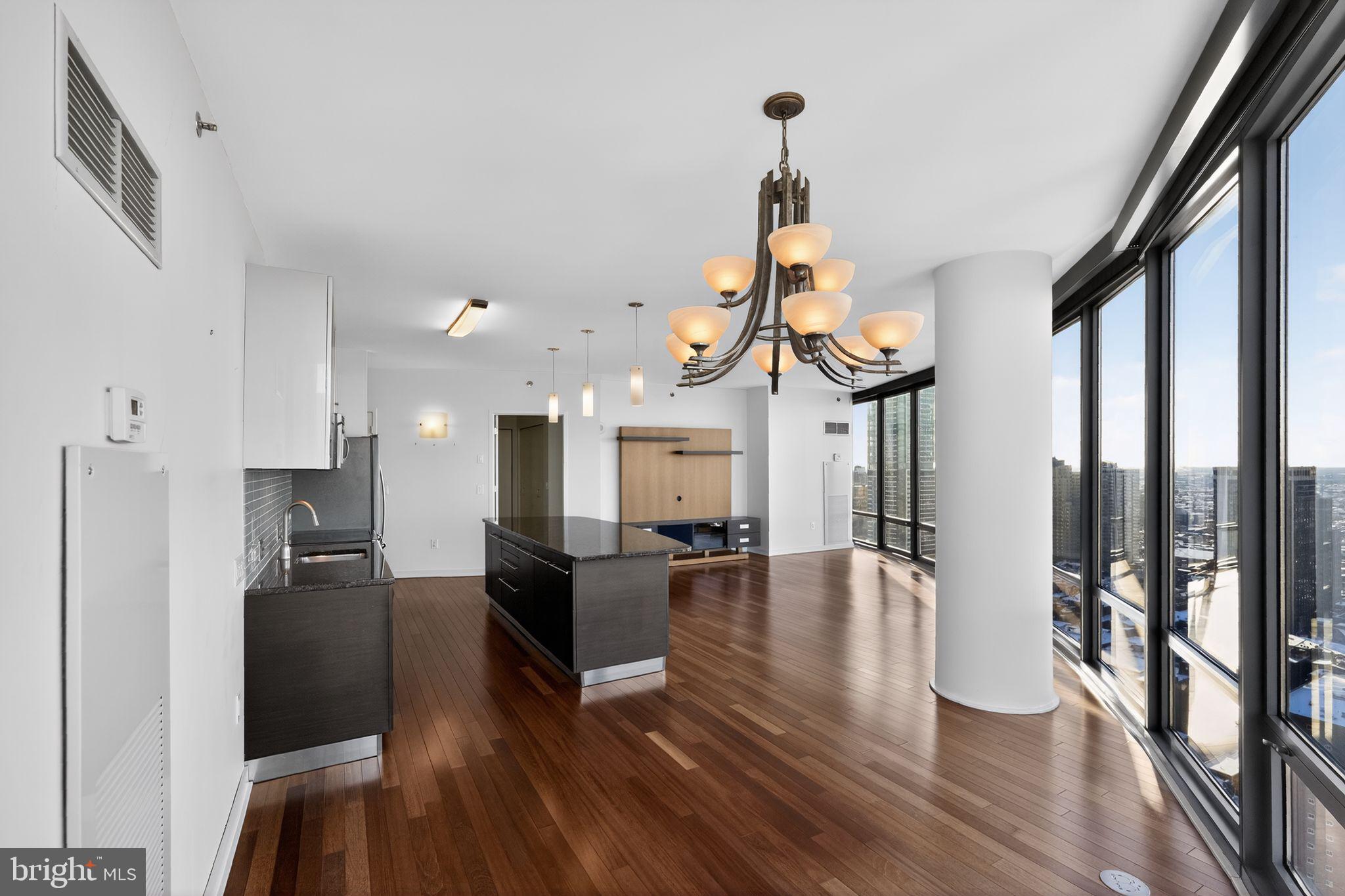 2101 MARKET STREET 3103