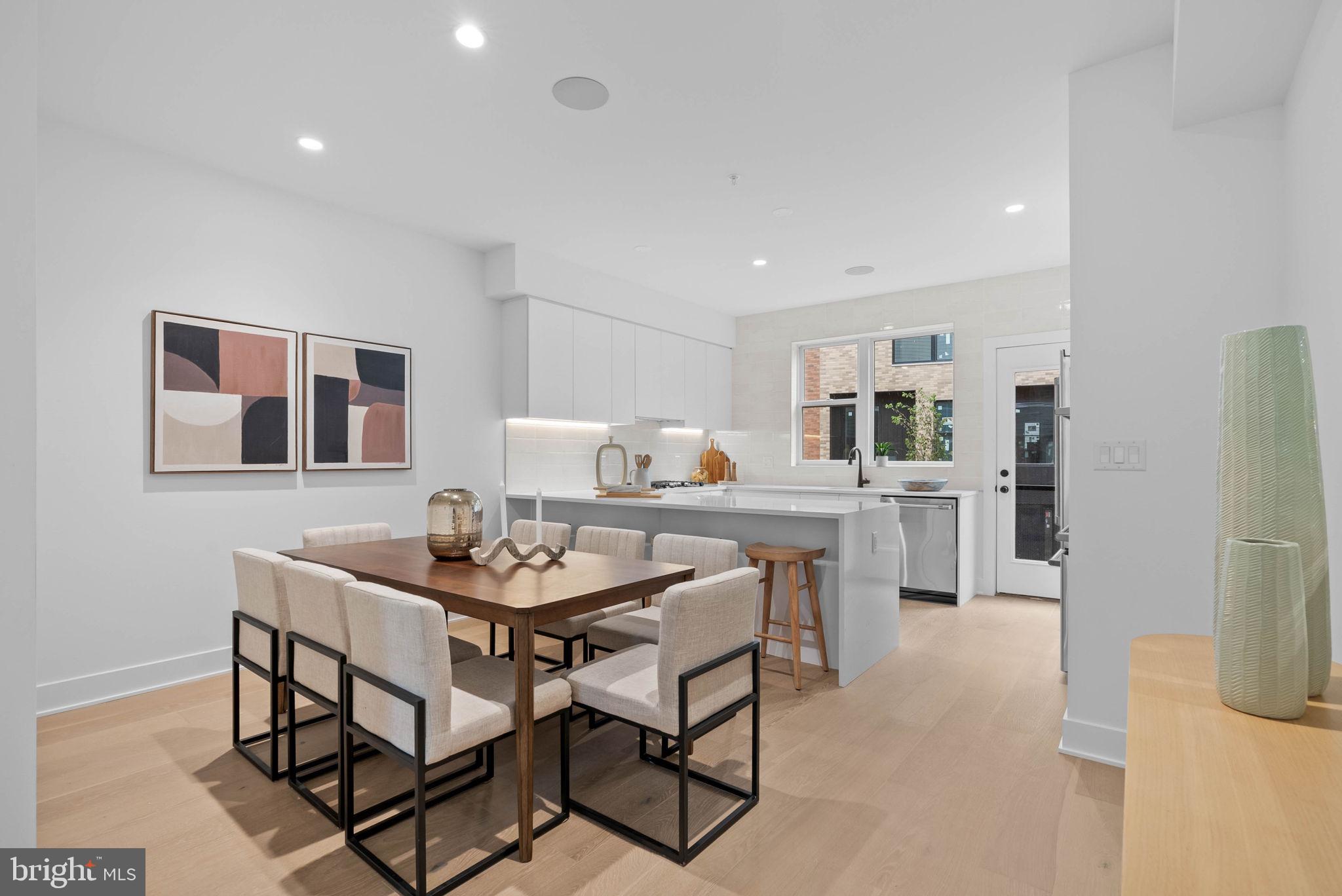 656 FAIRMOUNT AVENUE