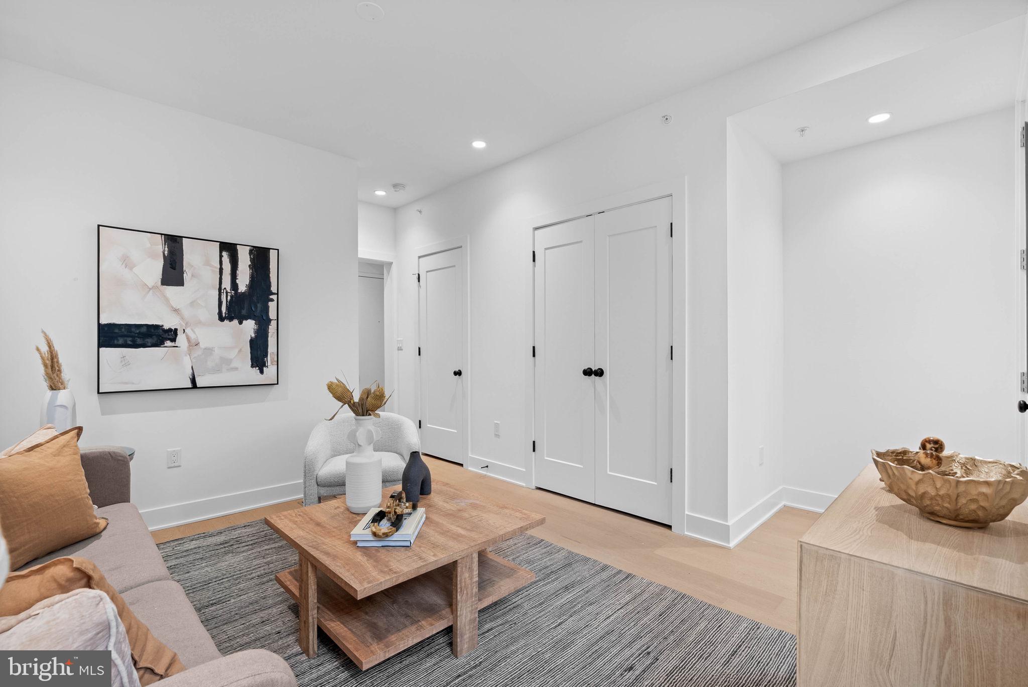 656 FAIRMOUNT AVENUE