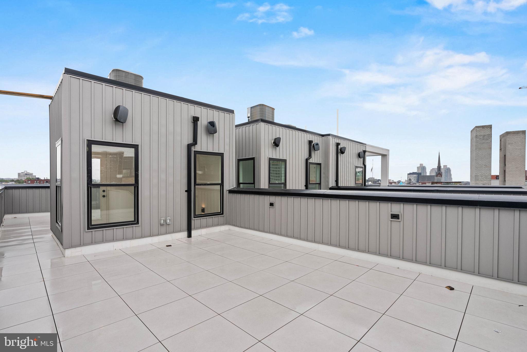 656 FAIRMOUNT AVENUE