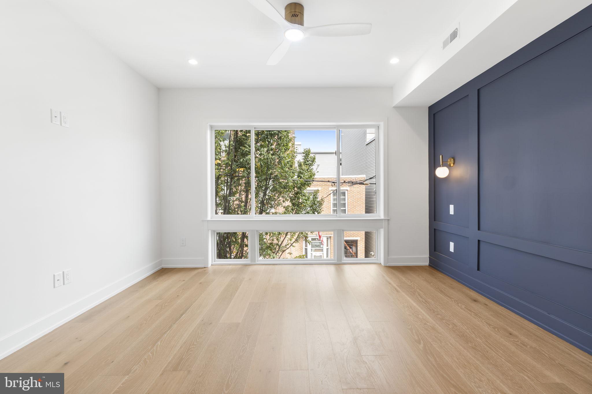 2214 E GORDON STREET