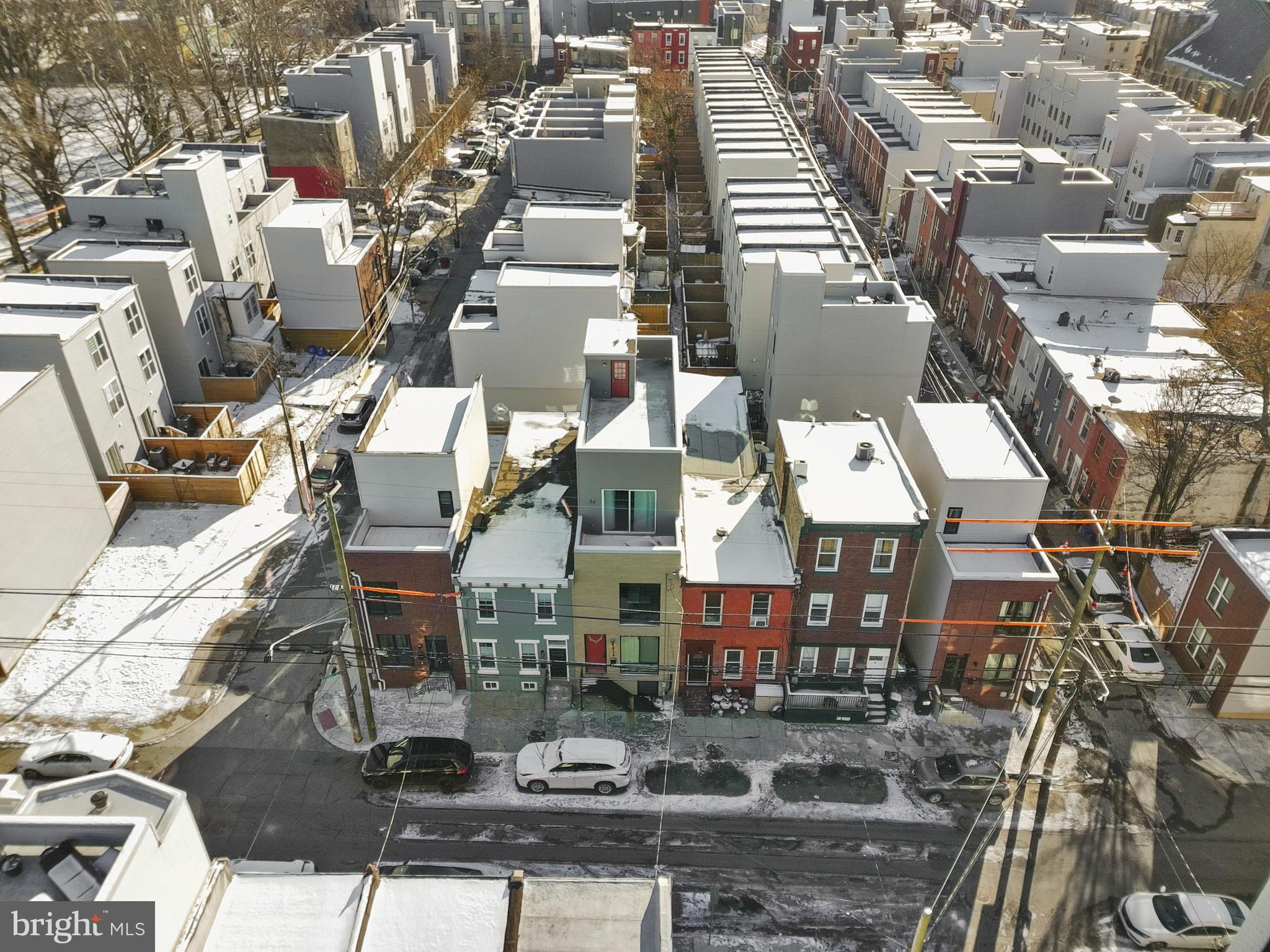 2714 W JEFFERSON STREET