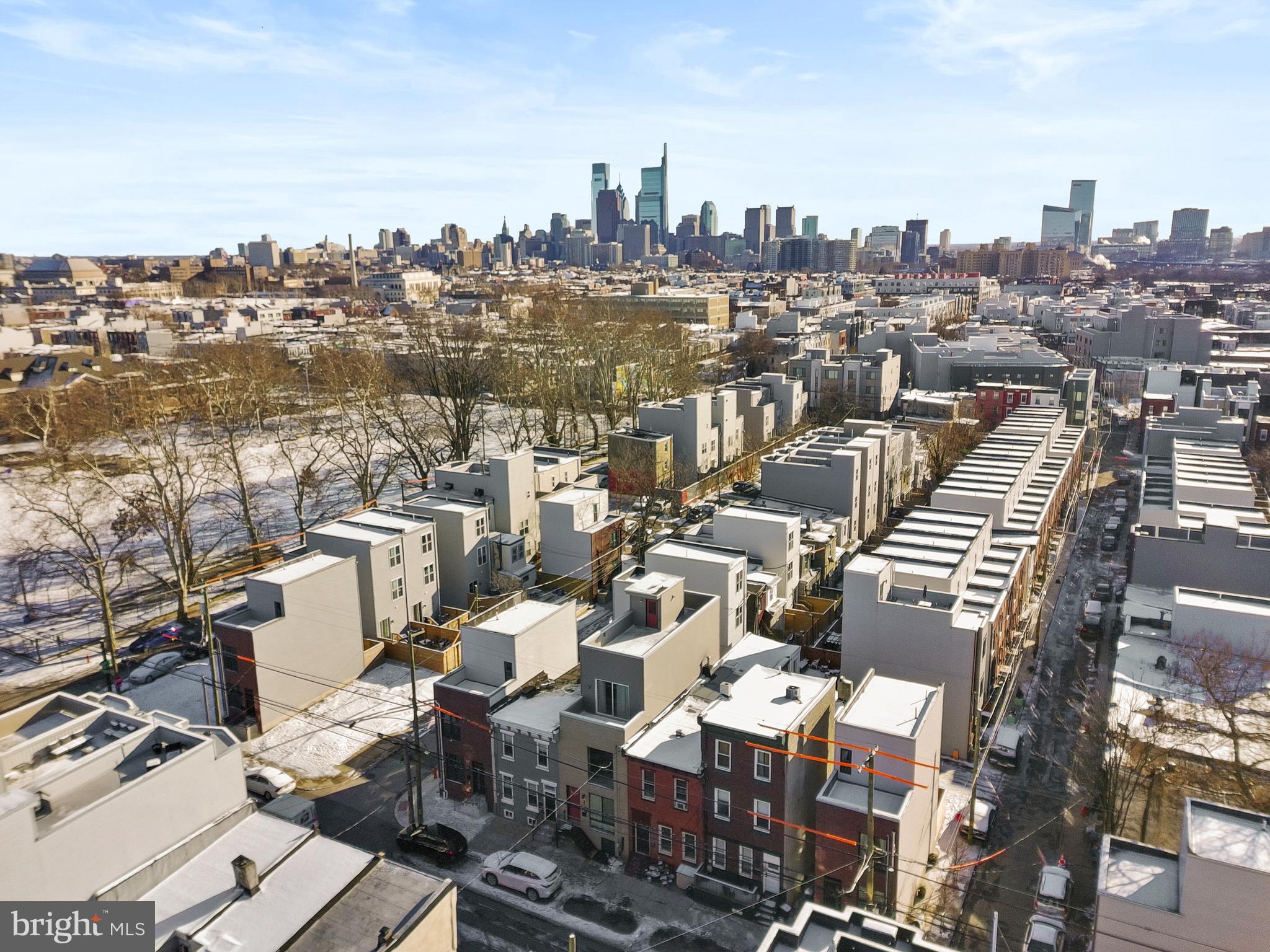 2714 W JEFFERSON STREET