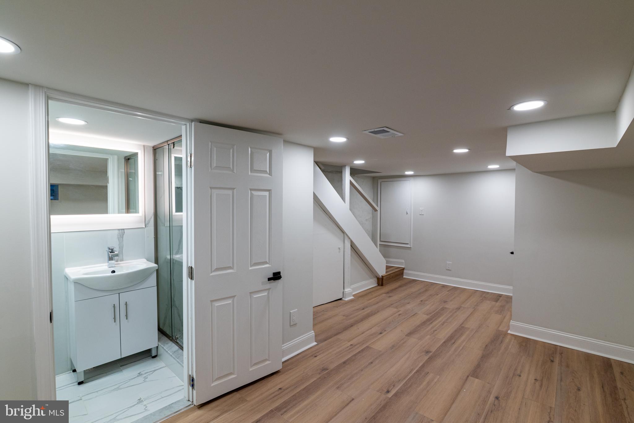 8030 FERNDALE STREET