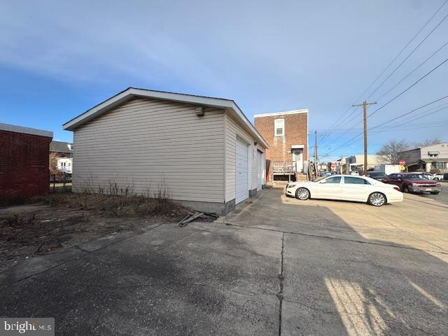 548 HELLERMAN STREET 50