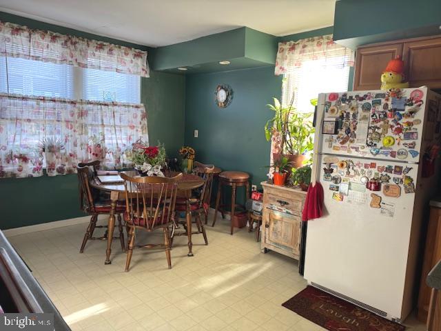 548 HELLERMAN STREET 50