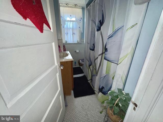 548 HELLERMAN STREET 50