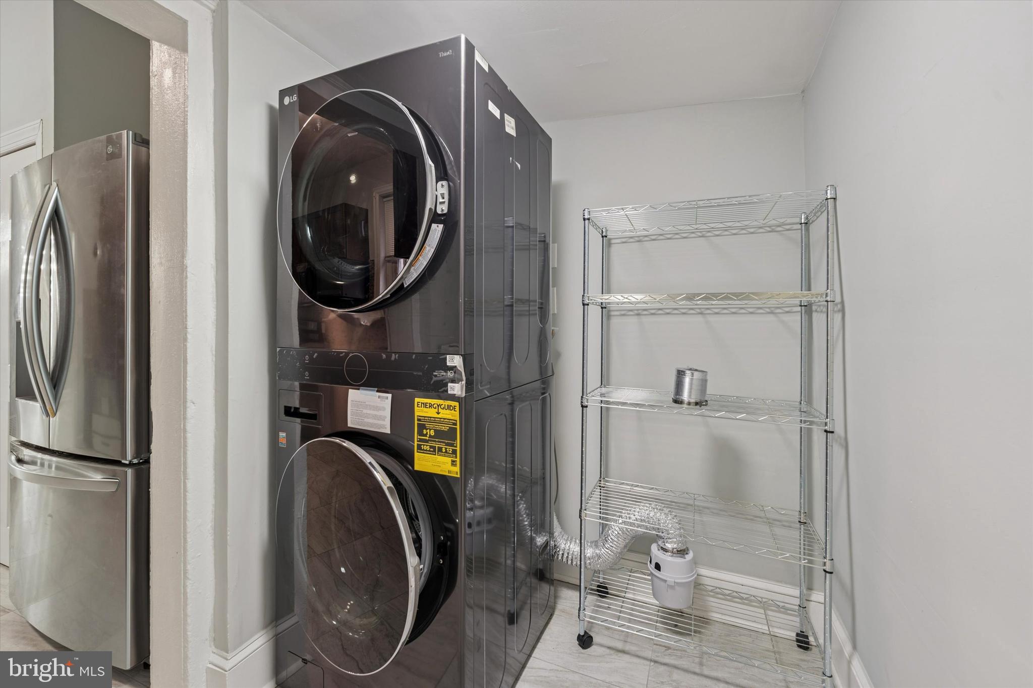 2422 W NORRIS STREET