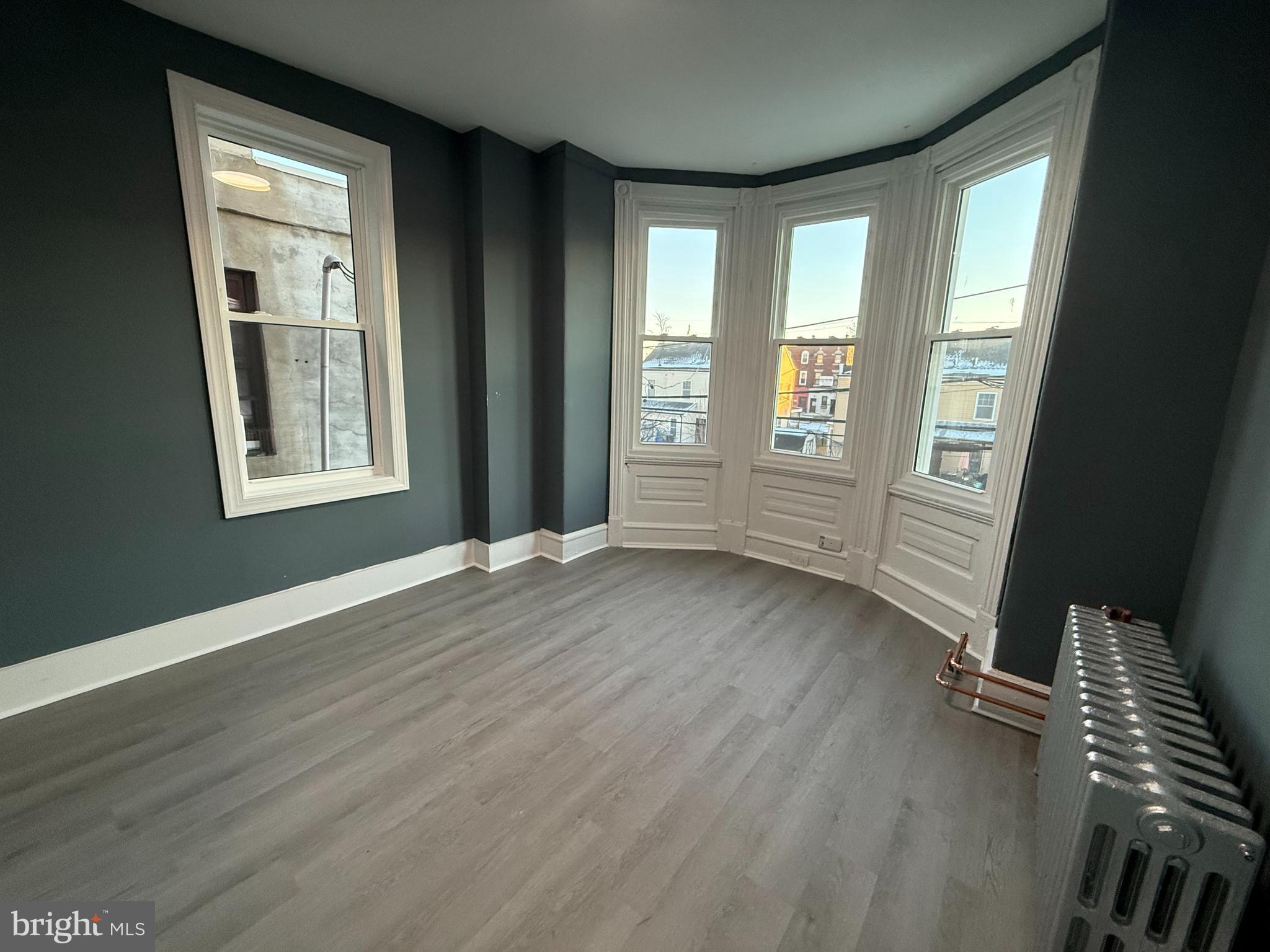 3144 CLIFFORD STREET 2