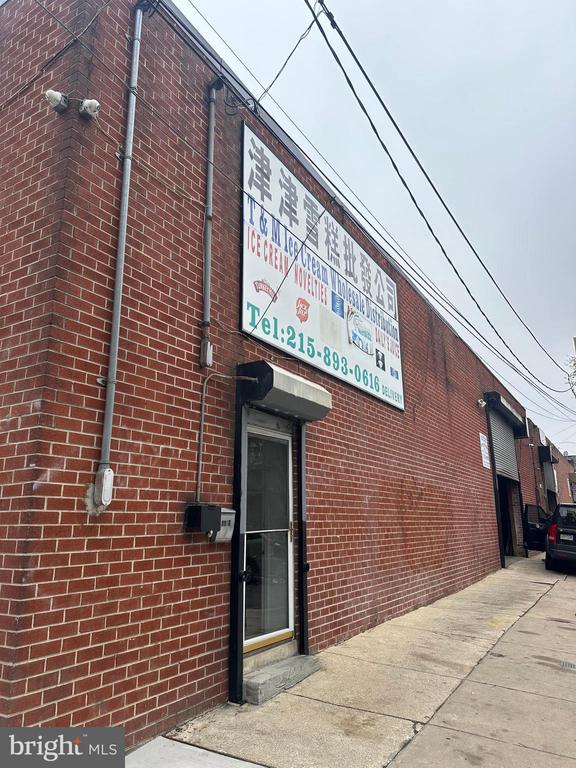 1112 S 15TH STREET