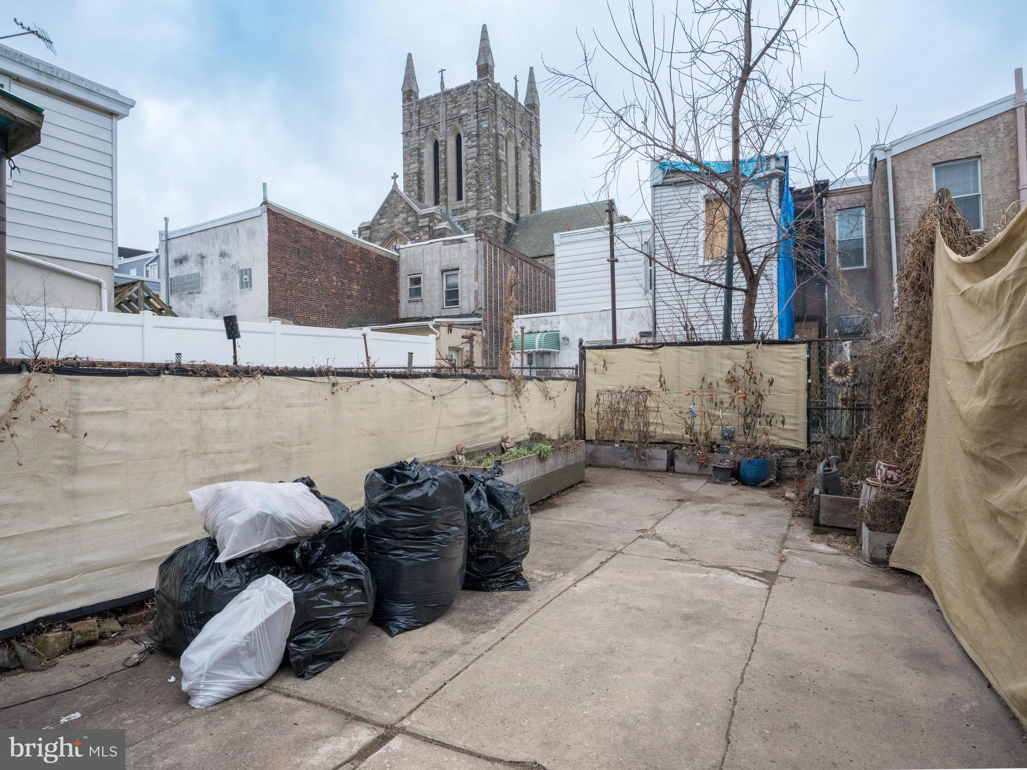 1520 E SUSQUEHANNA AVENUE