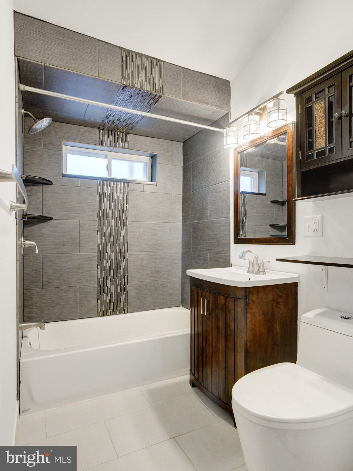 1520 E SUSQUEHANNA AVENUE