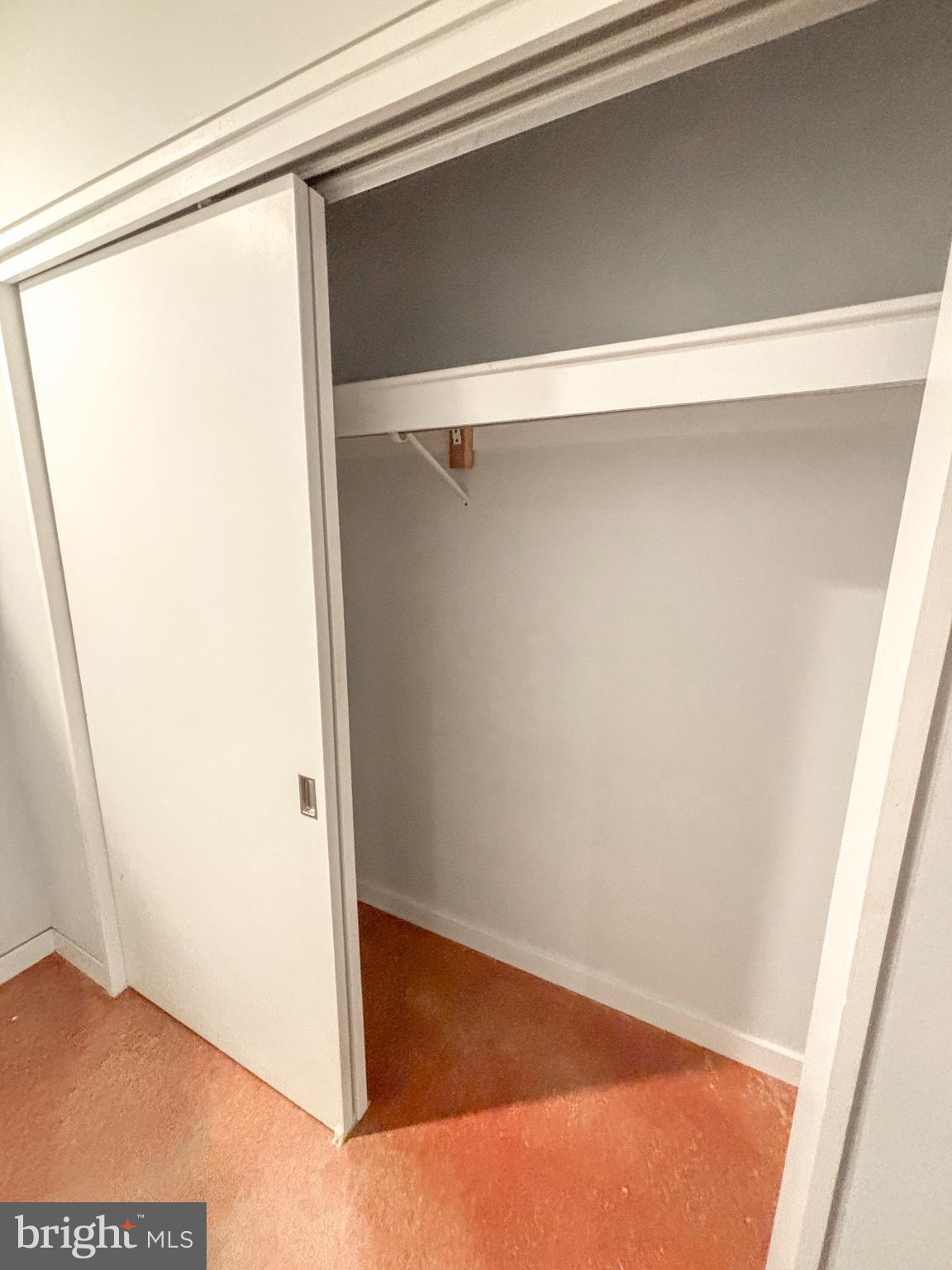 149 W LAUREL STREET B