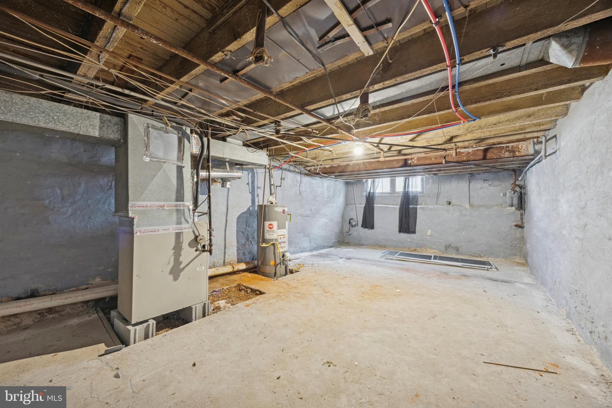 62 N LINDENWOOD STREET