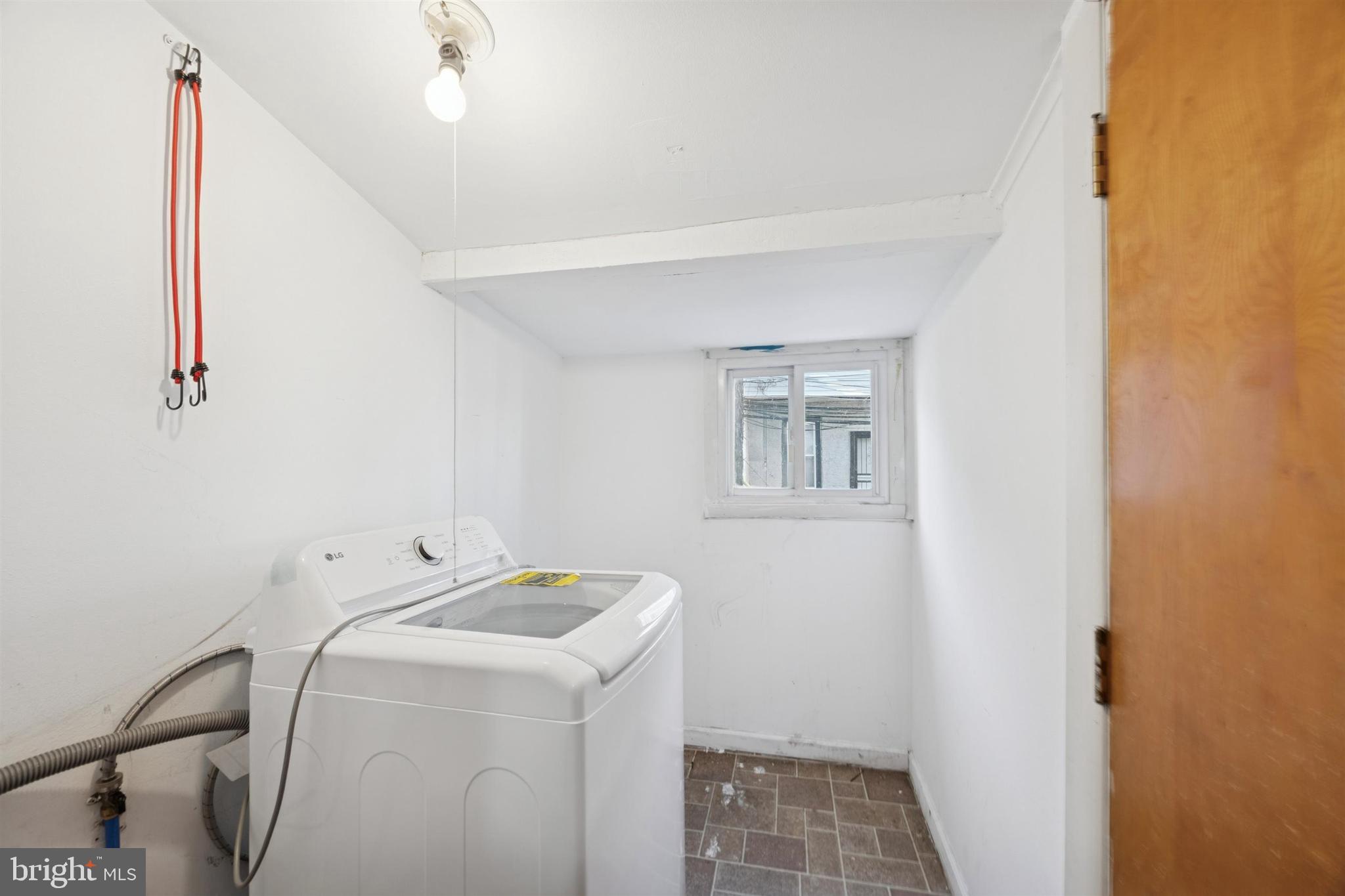 62 N LINDENWOOD STREET