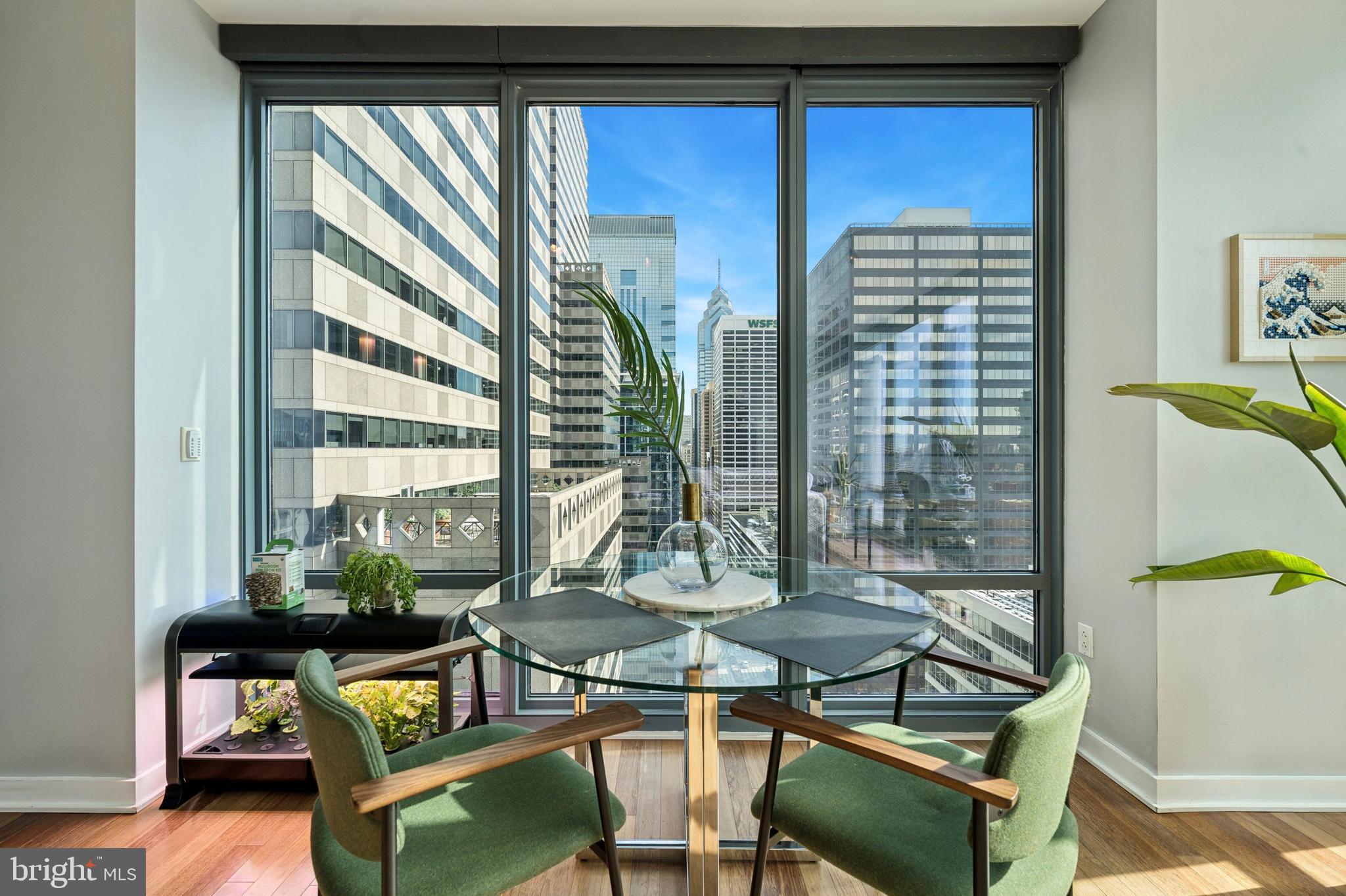 2101 MARKET STREET 2306