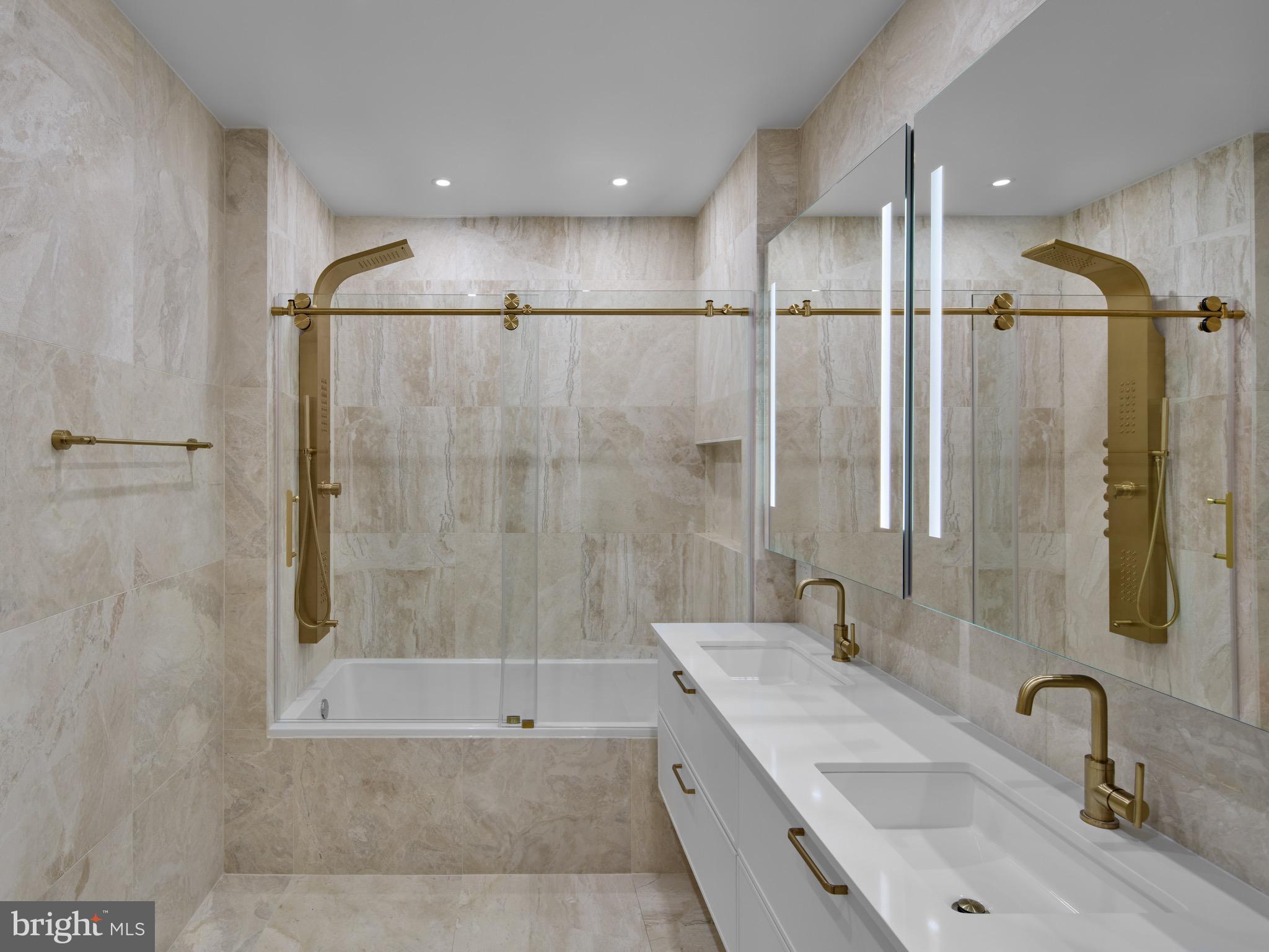 1099 GERMANTOWN AVENUE B