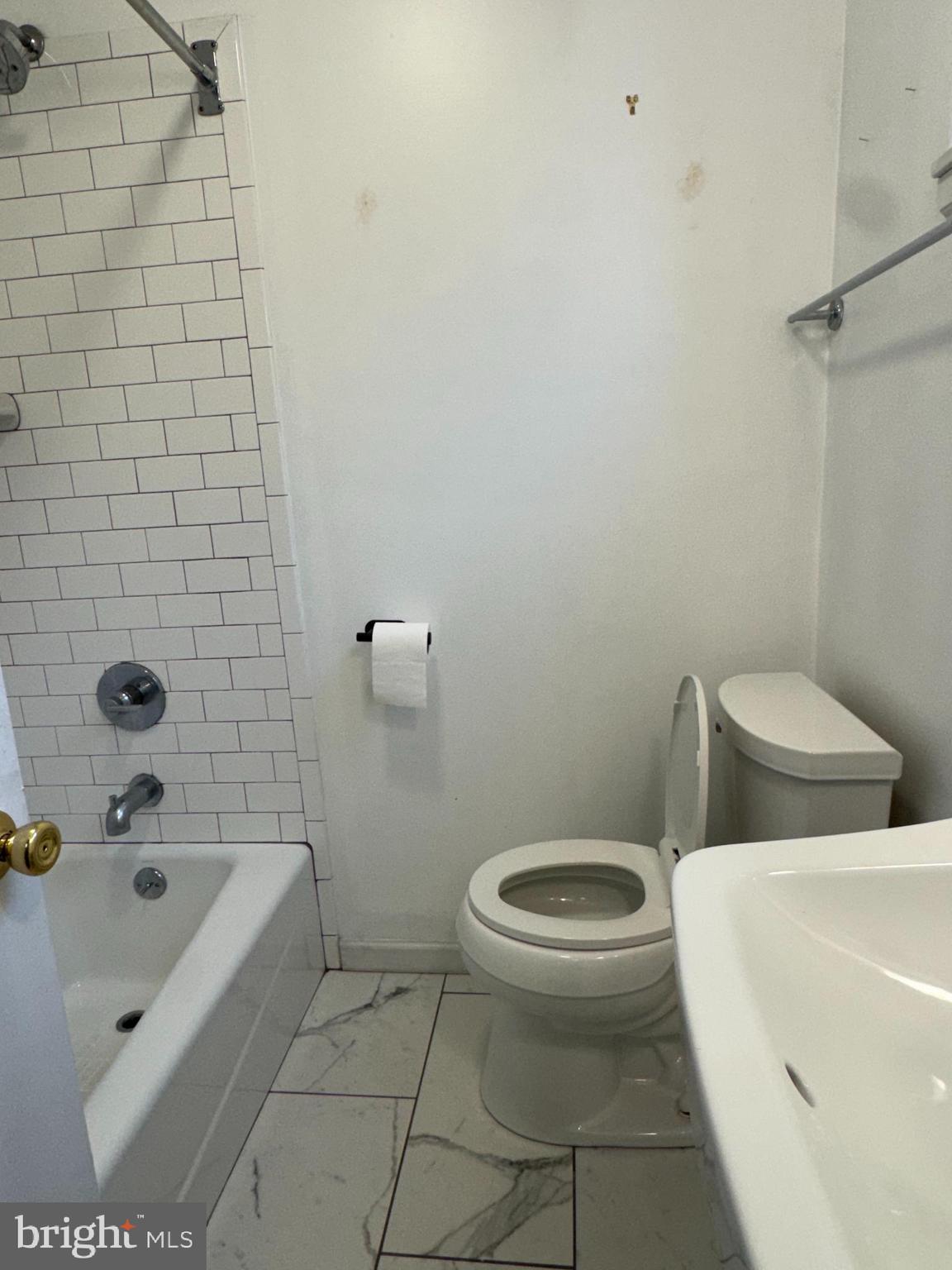 251 S MELVILLE STREET 2