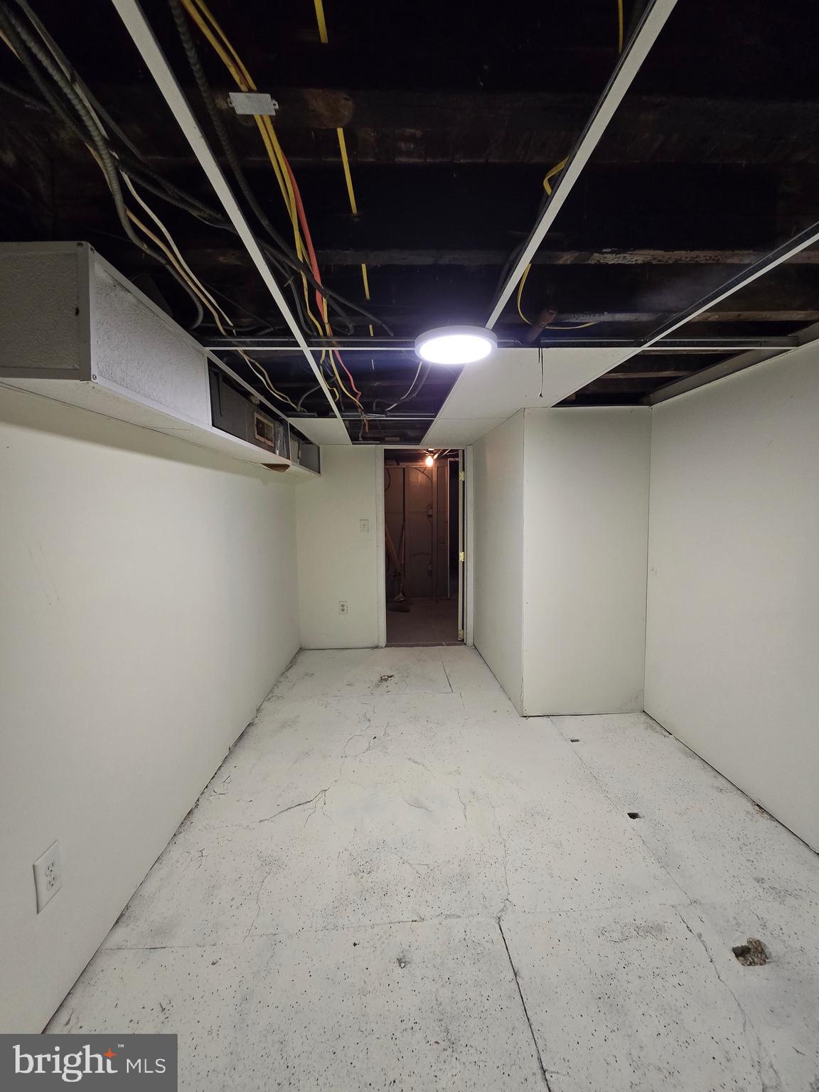 2203 N COLORADO STREET