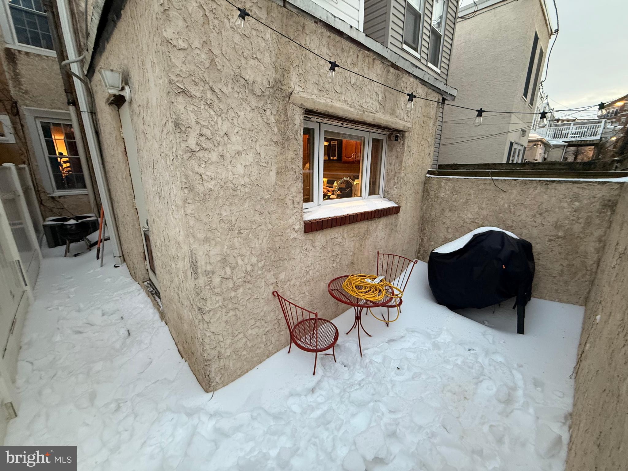 614 S LECOUNT STREET