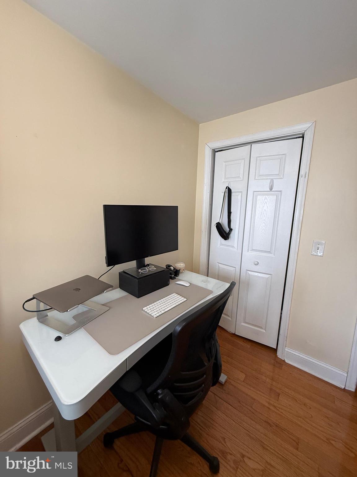 614 S LECOUNT STREET