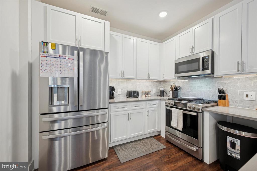 1148 N 2ND STREET 2D