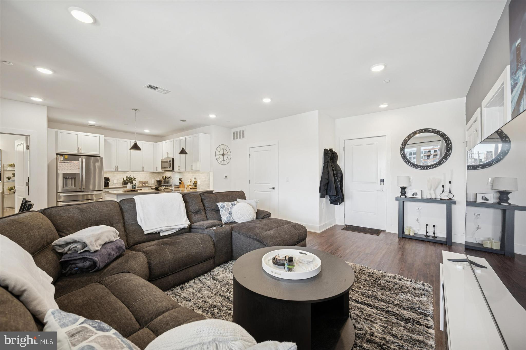 1148 N 2ND STREET 2D