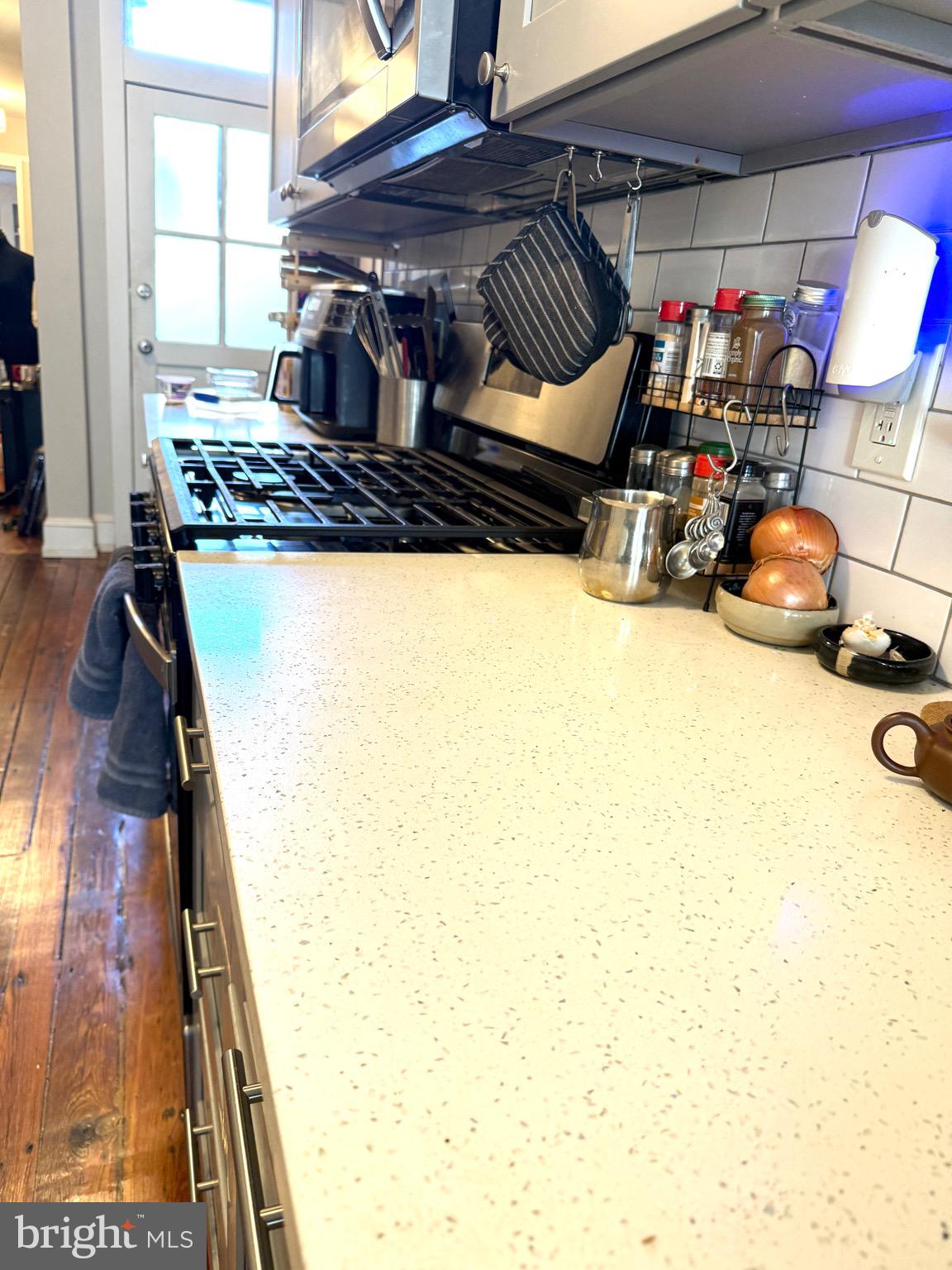 2217 FITZWATER STREET