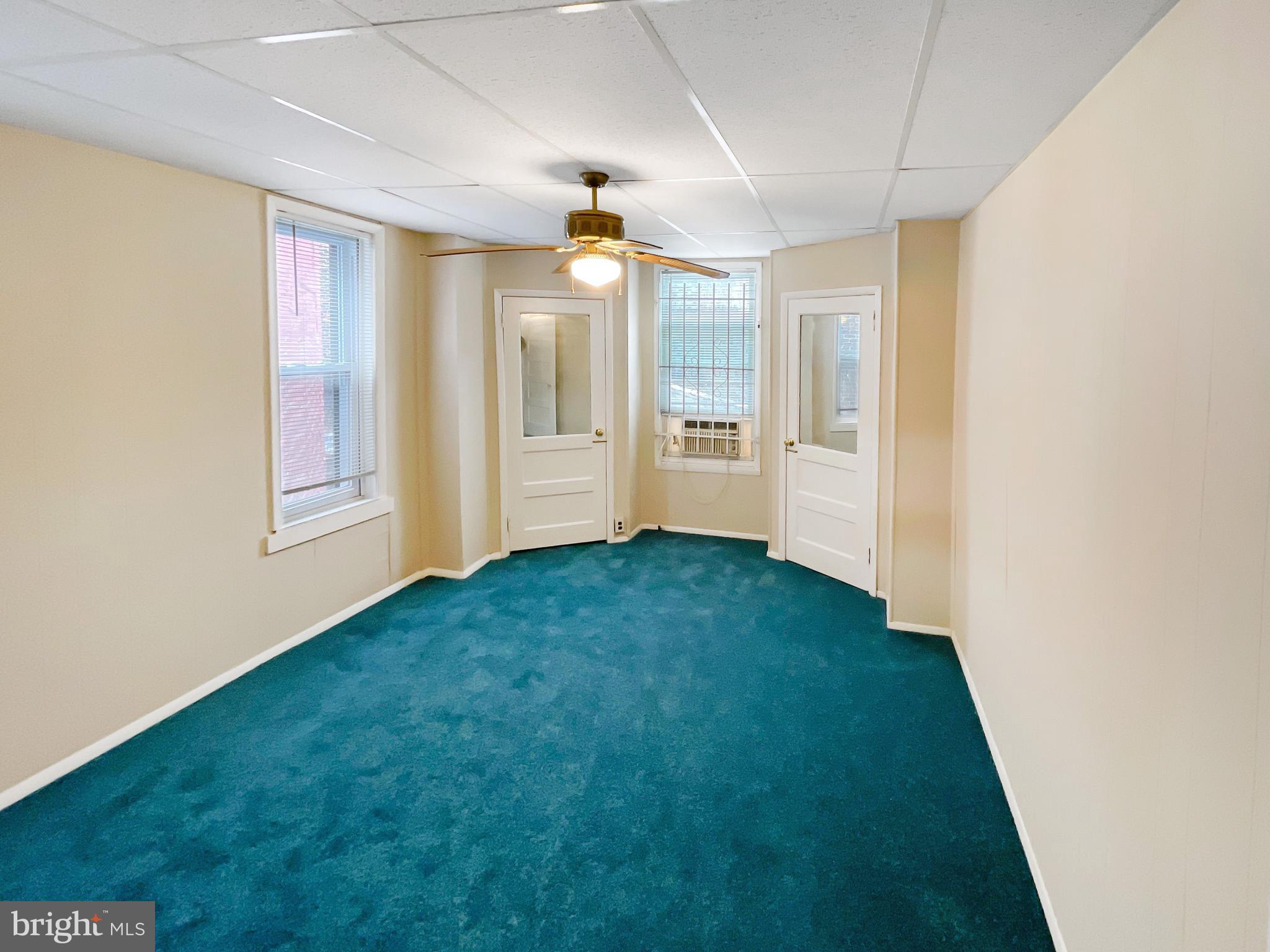 2835 W LEHIGH AVENUE