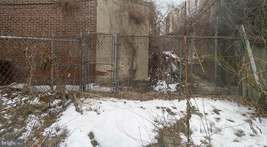 2835 W LEHIGH AVENUE