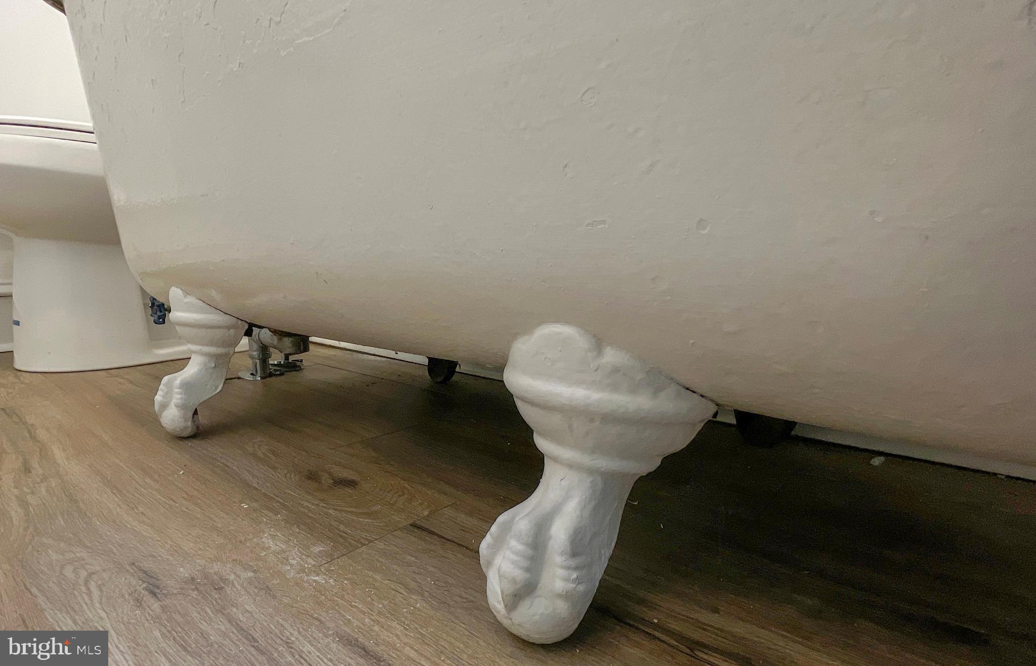 2835 W LEHIGH AVENUE