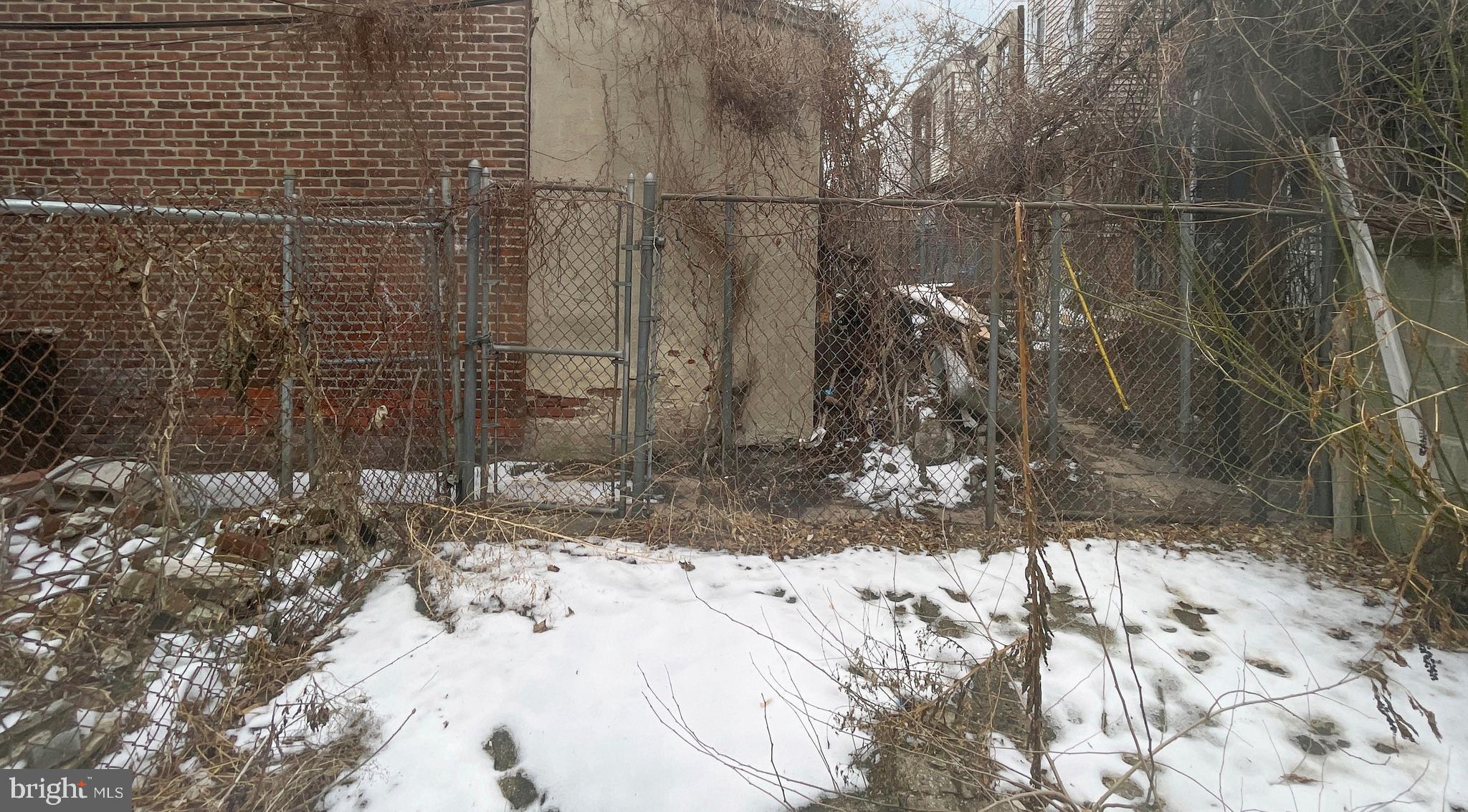 2835 W LEHIGH AVENUE