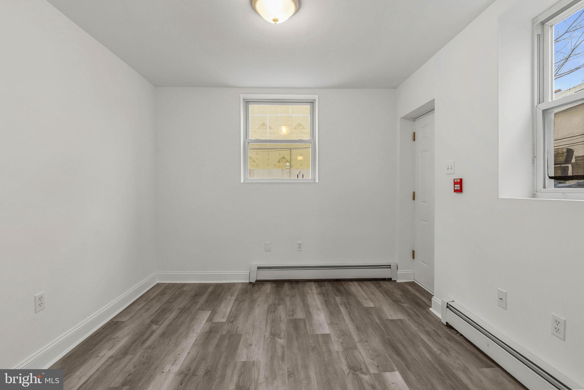 1124 S 15TH STREET 1