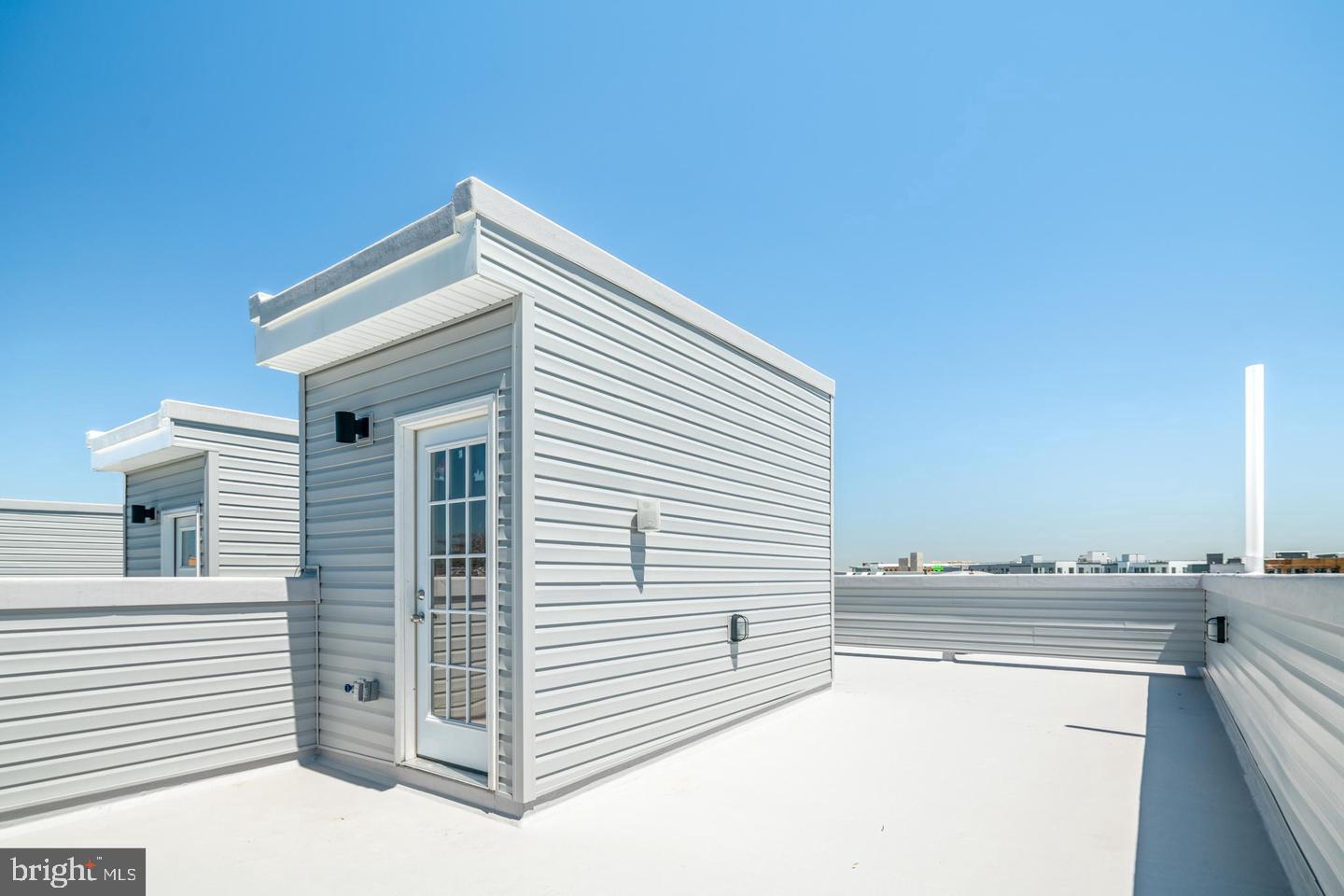 2336 N MASCHER STREET